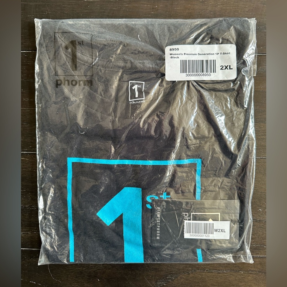 1st Phorm Black and Blue T-Shirt Women’s 2XL